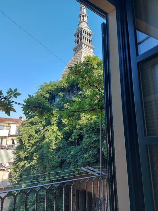 Sotto La Mole Antonelliana * Turin
